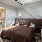 Old Mill Hotel 3*