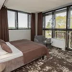 Old Mill 3*