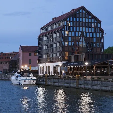 Old Mill 3* クライペダ