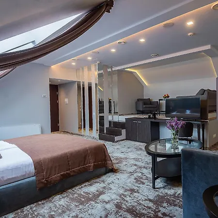 Old Mill Hotel 3*