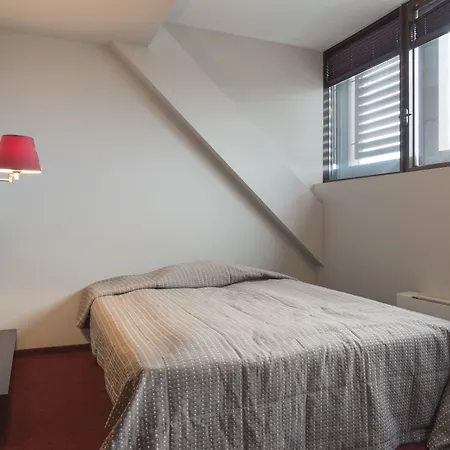 מלון Old Mill 3*