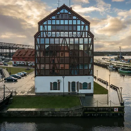 Old Mill 3*