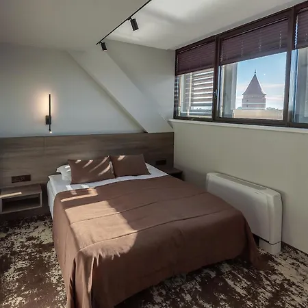 מלון Old Mill קלייפדה